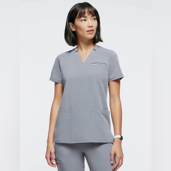 Jaanuu| Scrub Sets - Picture 1 of 5